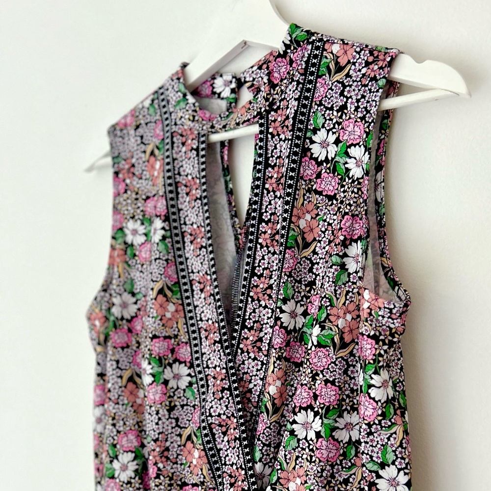 Crossover Floral Top_NWOT